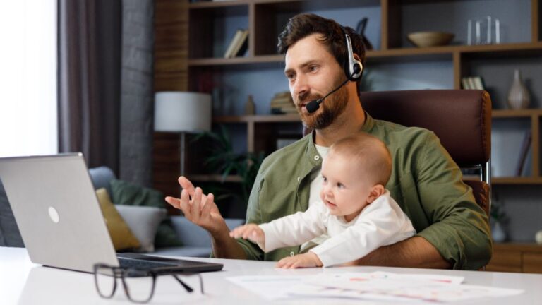 Et si le télétravail était la solution pour relancer la natalité ?