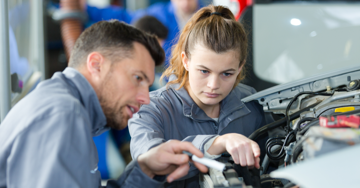 Premier jour de stage : quelles questions poser à votre tuteur ?