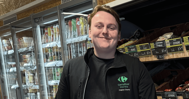 À 23 ans, Hugo se forme pour reprendre une enseigne Carrefour Proximité