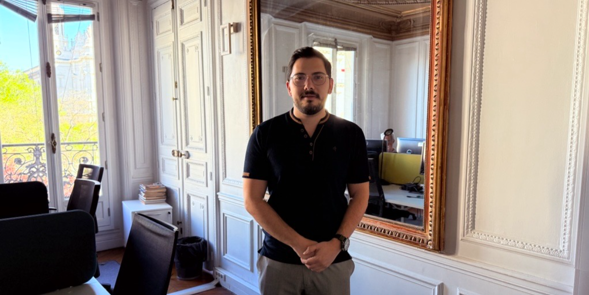 Stéphane, chef de projet eFacture : « Mon travail, c’est comme les jouets Lego, on prend les mêmes pièces mais on construit toujours quelque chose de différent »