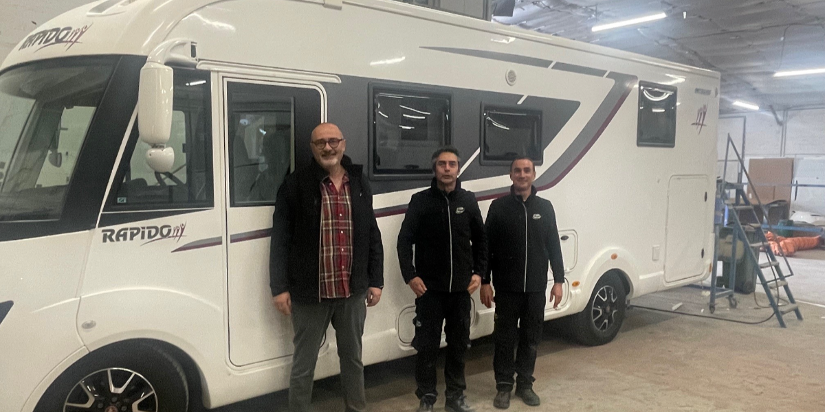 « En combinant son expertise technique et ma connaissance des pièces détachées, nous sommes parvenus à réparer le véhicule » : Chez CT Carr, Julien et David sont complémentaires !