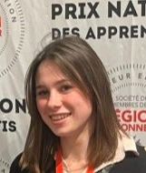 Chloé Demetz, Apprentie au sein du réseau Daniel Moquet