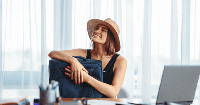 Stage de plus de 2 mois : avez-vous droit à des congés ?