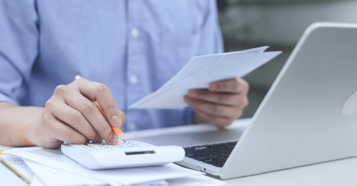 Acompte ou avance sur salaire : quelles différences et règles ?