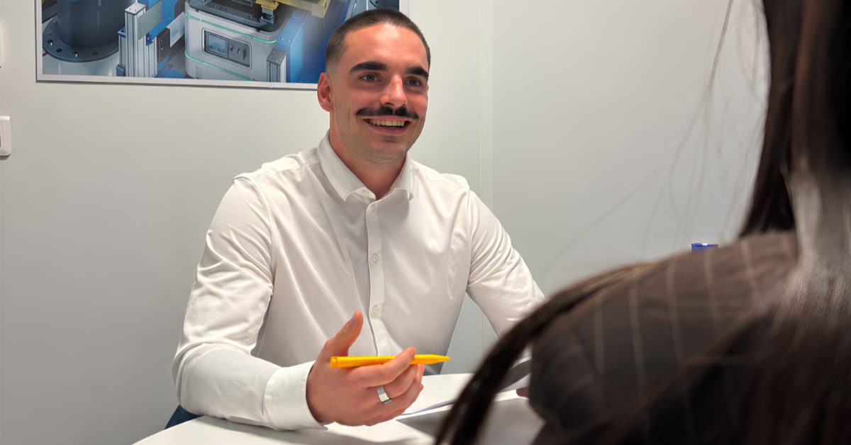 Devenir ingénieur d’affaires après une école d’ingénieurs : « Mon bagage technique me permet de comprendre rapidement un environnement inconnu »