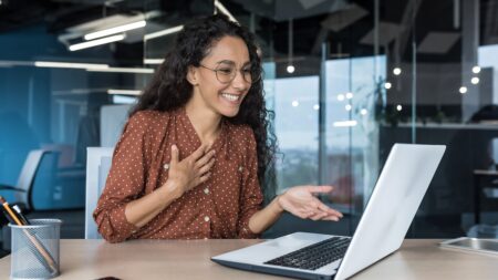 https://f.hellowork.com/edito/sites/5/2018/04/AdobeStock_525333793.jpeg