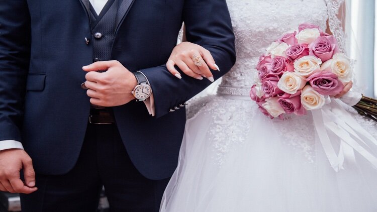 Diverses astuces pour financer la fête de votre mariage