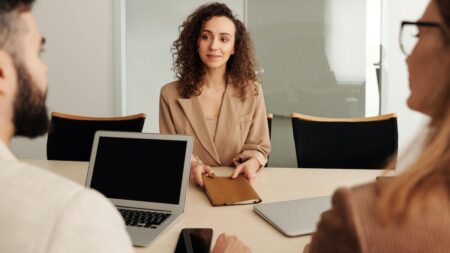 https://f.hellowork.com/edito/sites/5/2020/01/25740.jpg