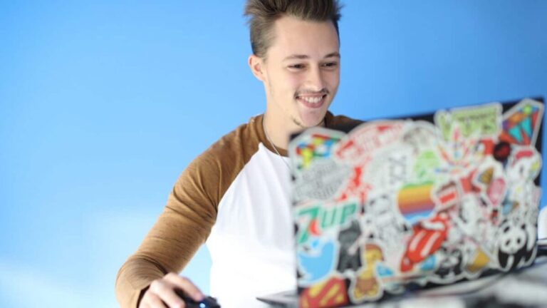 Télétravail : Epitech se mobilise pour les entreprises