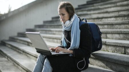 https://f.hellowork.com/edito/sites/5/2022/06/24756.jpg