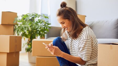 https://f.hellowork.com/edito/sites/5/2023/10/AdobeStock_579291358.jpeg