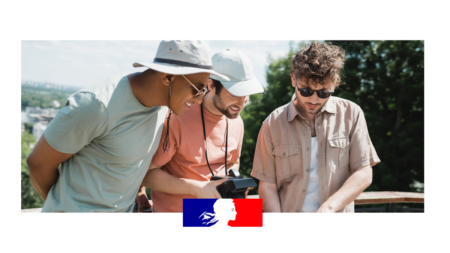 https://f.hellowork.com/edito/sites/5/2023/10/DEF-metiers-touristiques-dans-les-loisirs.png