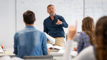 https://f.hellowork.com/edito/sites/5/2023/12/AdobeStock_404843350.jpeg