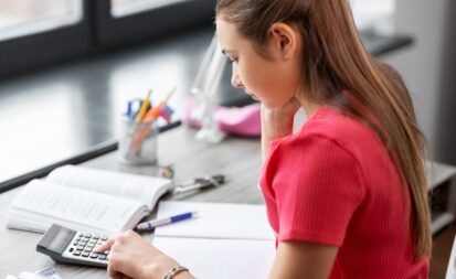 https://f.hellowork.com/edito/sites/5/2024/03/AdobeStock_358248177.jpeg