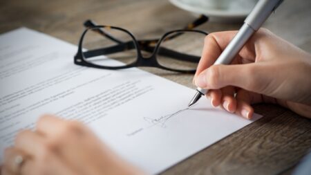 https://f.hellowork.com/edito/sites/5/2024/06/AdobeStock_87438799.jpeg