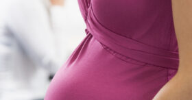 La grossesse, un frein à la carrière des femmes