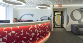 Les bureaux colorés de Google à Madrid