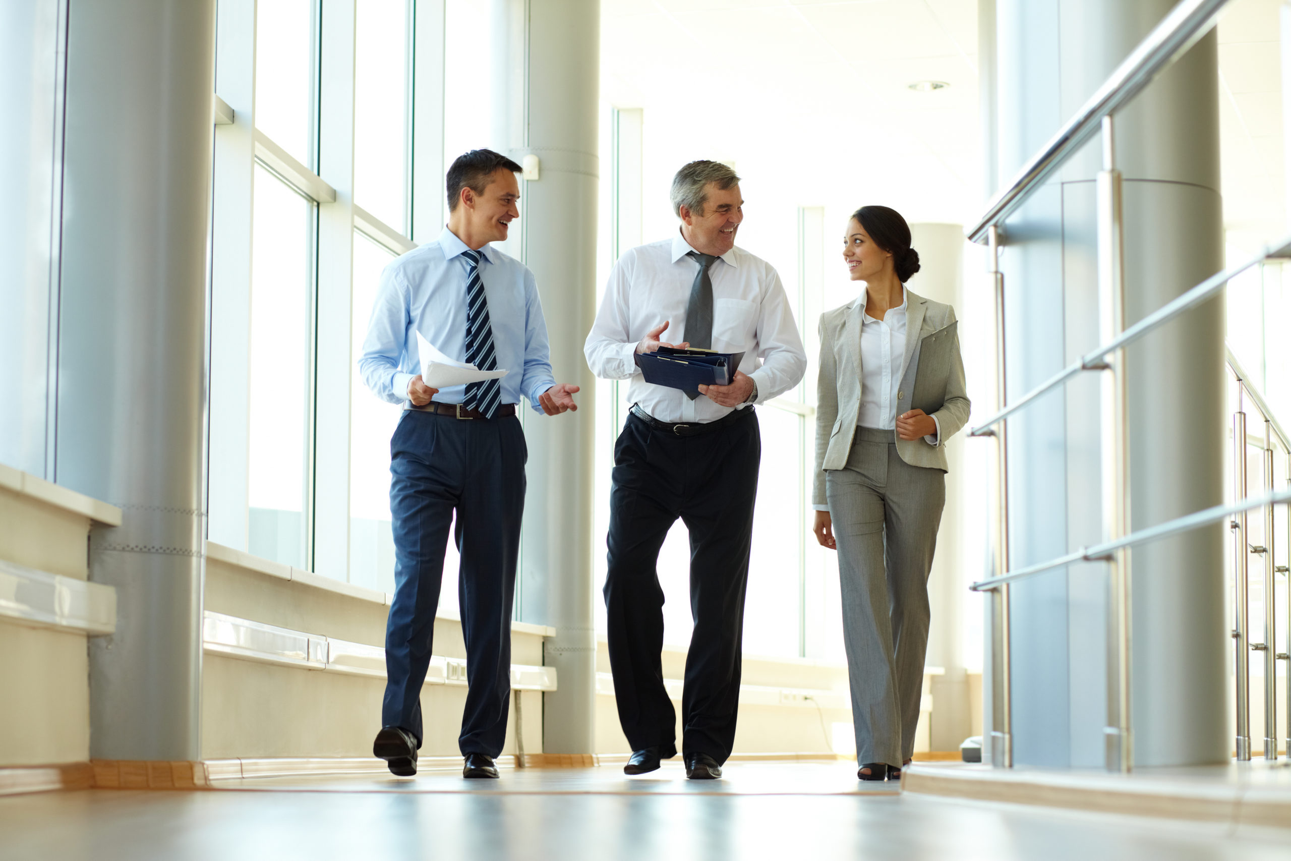 Les femmes moins ambitieuses que les hommes ?