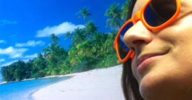 Fakecation : faire semblant d’être en vacances