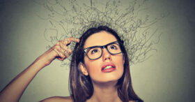 Passé 40 ans, travailler trop vous rend moins intelligent !