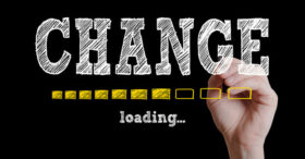 Changer de poste ou changer d’entreprise, comment choisir ?