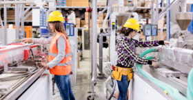 Seuls 17 % des métiers sont mixtes : zoom sur ces secteurs qui recrutent des femmes