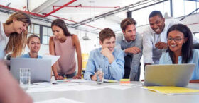 65 % des Français se disent heureux et motivés au travail