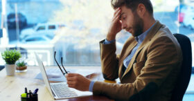 Fatigue au travail : « les salariés doivent apprendre à lever le pied »