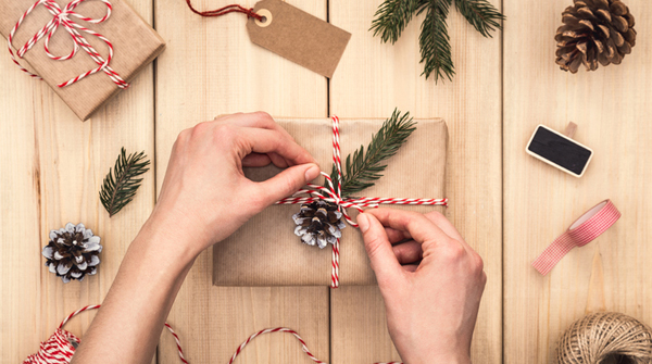 Secret Santa : 10 idées de cadeaux écolos pour vos collègues de bureau