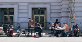 #WePark : squatter une place de parking pour y installer son bureau