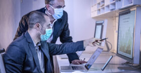 Covid-19 : un protocole sanitaire assoupli pour favoriser le retour en entreprise