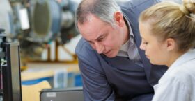 Alternance : les 7 étapes clés pour réussir son recrutement