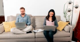 Télétravail : 4 questions RH à se poser pour respecter l’égalité femmes-hommes