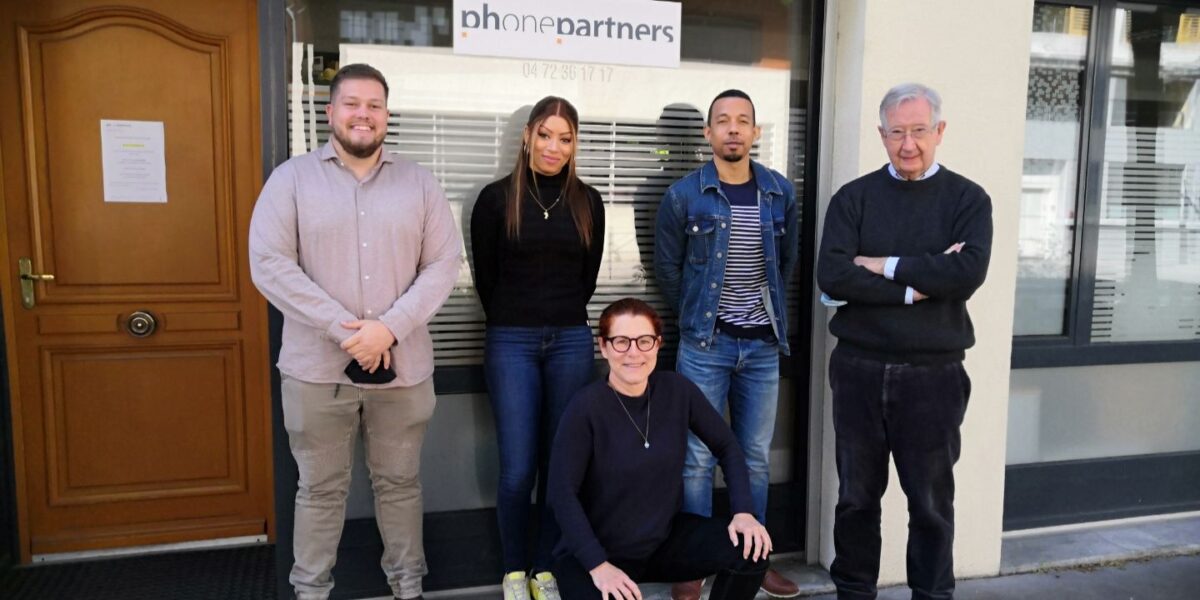 Phone Partners travaille avec des alternants de l'ISCOD.