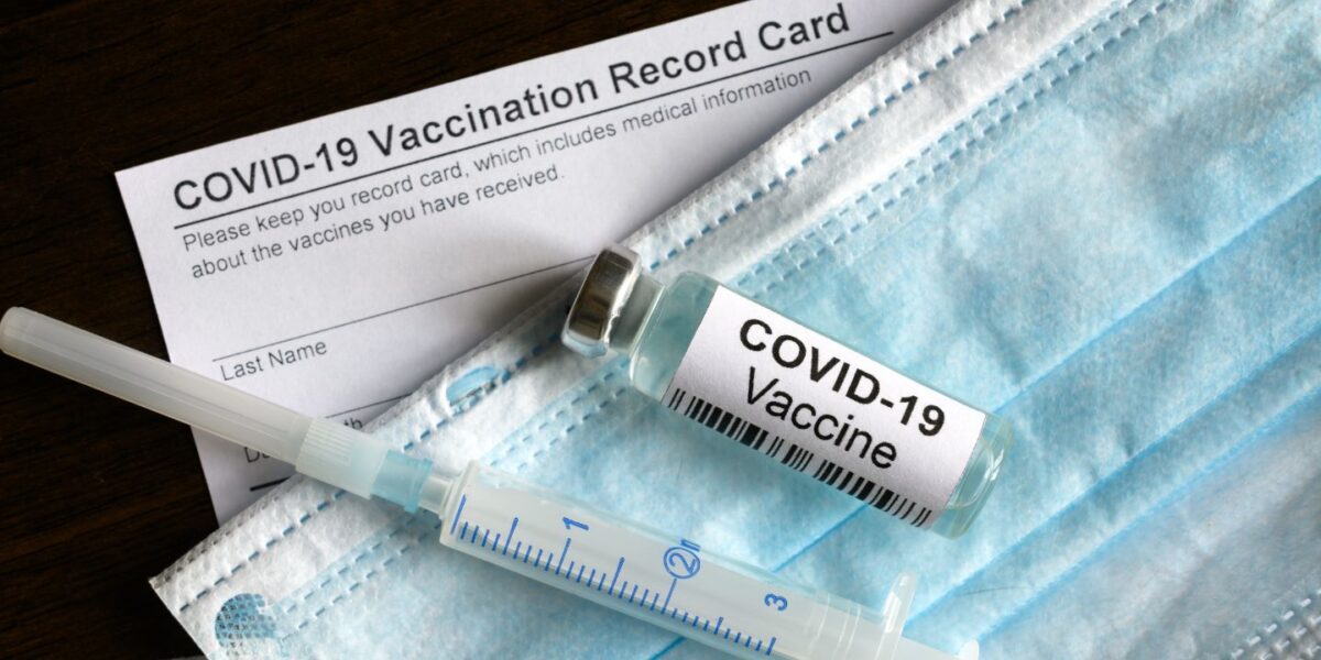 Aux Etats-Unis, la loi autorise les employeurs à exiger une vaccination de leurs salariés et futures recrues contre la Covid-19.