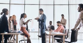Etats-Unis : Basecamp interdit les discussions politiques sur le lieu de travail