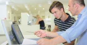 Alternance dans le Grand Ouest : recrutez le profil idéal avec nos écoles partenaires !