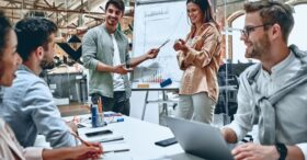 Les start up françaises recrutent davantage que les autres entreprises