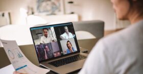 Télétravail, pass vaccinal, isolement : que répondre aux questions de vos collaborateurs