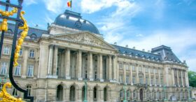 Belgique : un cumul salaire/allocation chômage pour pallier les difficultés de recrutement