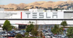 Fin du télétravail chez Tesla : le retour au bureau ne se passe pas comme prévu