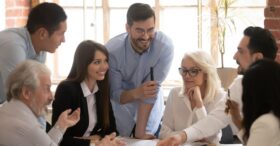 Comment faire travailler ensemble différentes générations
