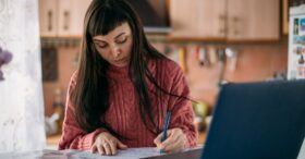 Deux Français sur trois ne comprennent pas leur fiche de paie