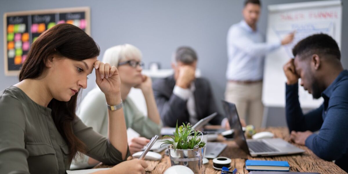 Les réunions mal organisées ou organisées à mauvais escient génèrent des coûts élevés pour les entreprises.