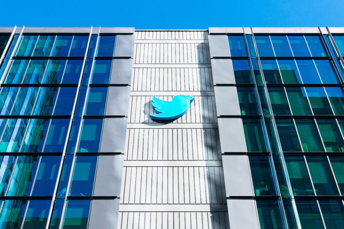 La moitié des salariés de Twitter ont appris leur licenciement, à effet immédiat, vendredi 4 novembre.
