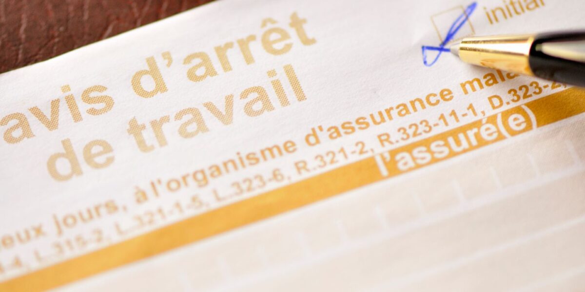 Face à l'augmentation du taux d'absentéisme dans leurs rangs, les employeurs adoptent des stratégies différentes.