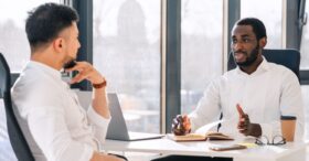 Quatre salariés français sur dix ne bénéficieraient pas d’un entretien annuel en entreprise