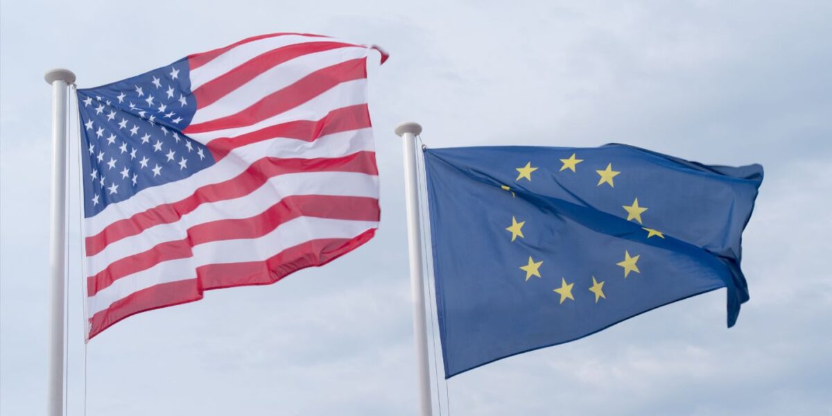 Le taux de chômage continue de baisser en Europe et aux Etats-Unis.