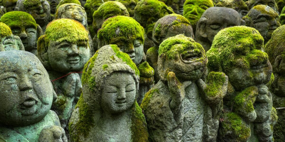 Avec, entre autre, la chute du yen, les entreprises japonaises peinent à recruter.