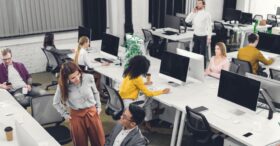 Pourquoi le coût d’un poste de travail a-t-il augmenté en 2022 ?